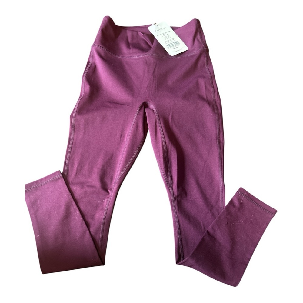 Fabletics Women Anyway High-Waisted  Short Purple Leggings Size 6 (Small)